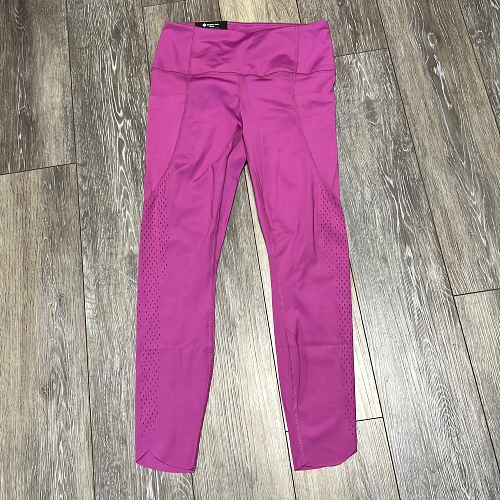 Fuchsia leggings by members mark